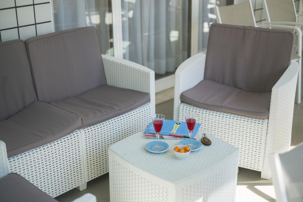 Hotel Latini Ρίμινι Εξωτερικό φωτογραφία